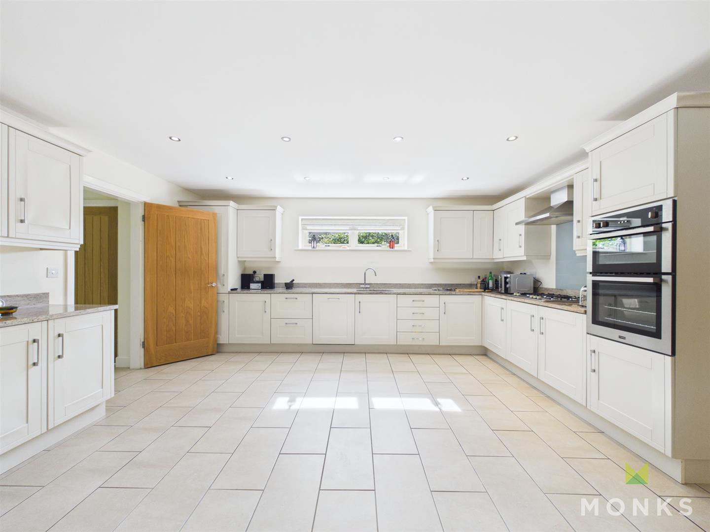 10 The Pines Lower Road, Shrewsbury, SY4 3RH For Sale